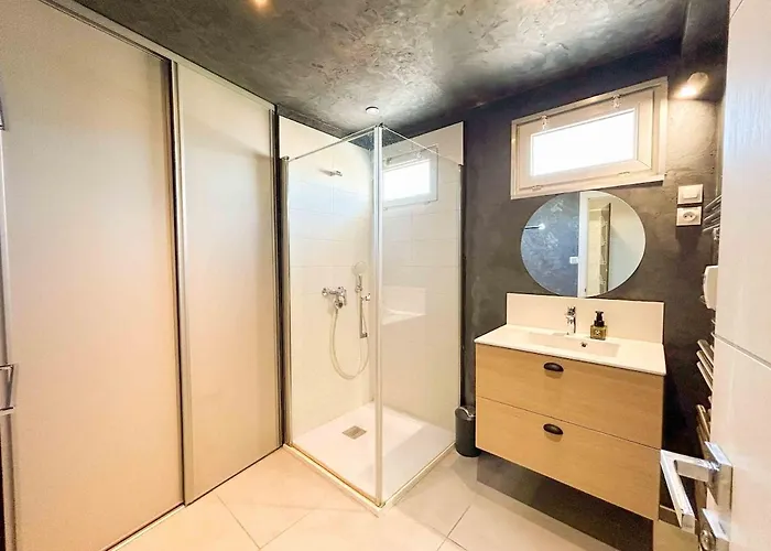 Apartmán T3 Proche De La Avec Garage
