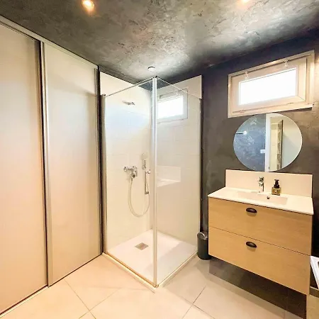 Apartmán T3 Proche De La Avec Garage